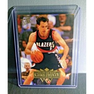 1995-96 Chris Dudley Fleer Ultra #147 Basketball Card